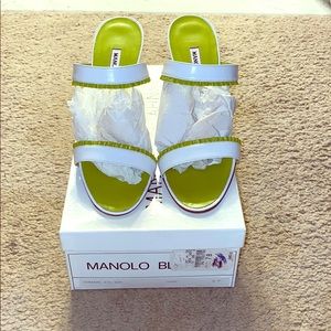 Manolo Blahnik Corbamu Kid Heel
